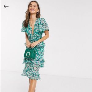 Floral ruffle dress- new with tags